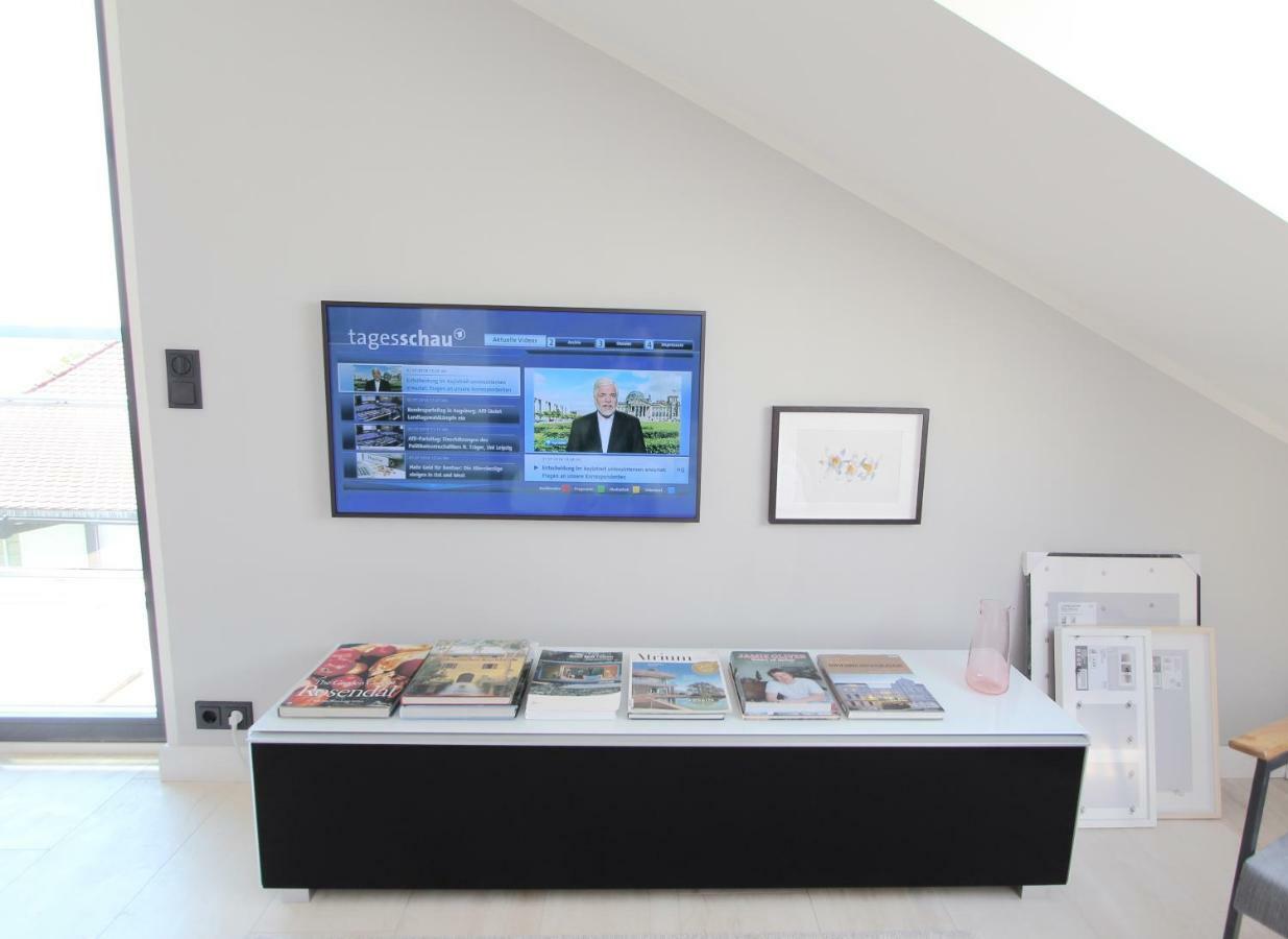 Loft Am See Mit Privatem Badestrand Und Klimaanlage Immenstaad am Bodensee Exterior foto